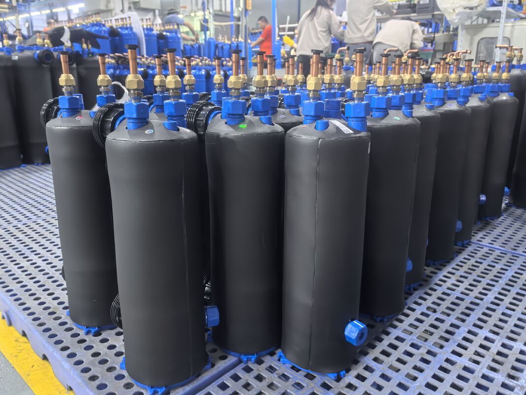 Rentang Suhu Air 0 hingga 45 Derajat Penukar Panas Air Laut MHTA-1.5 untuk Pemasangan Vertikal atau Horizontal Digunakan sebagai Kondensor atau Evaporator