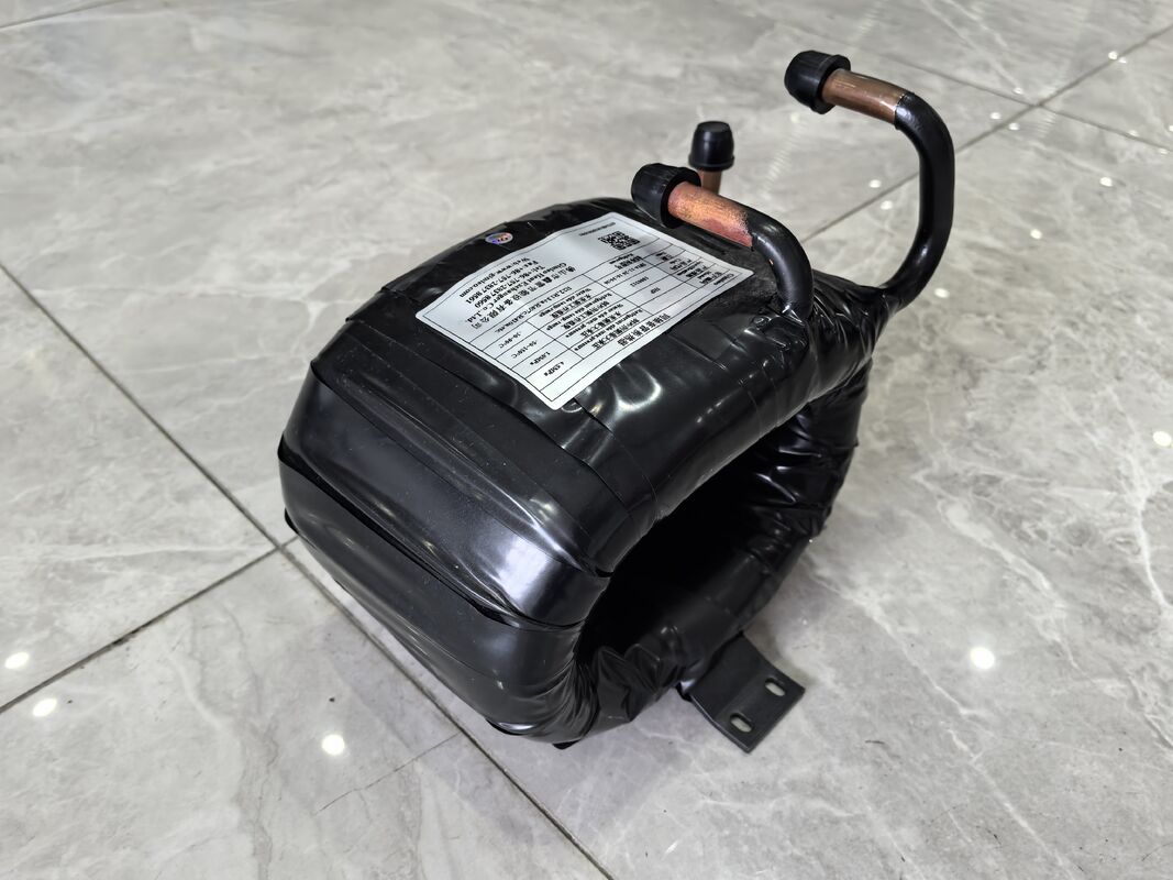 R32 Tipe pendingin penukar panas koaksial Dirancang untuk 5 sampai 300 kg Tekanan air 1.0Mpa Manajemen termal yang efektif