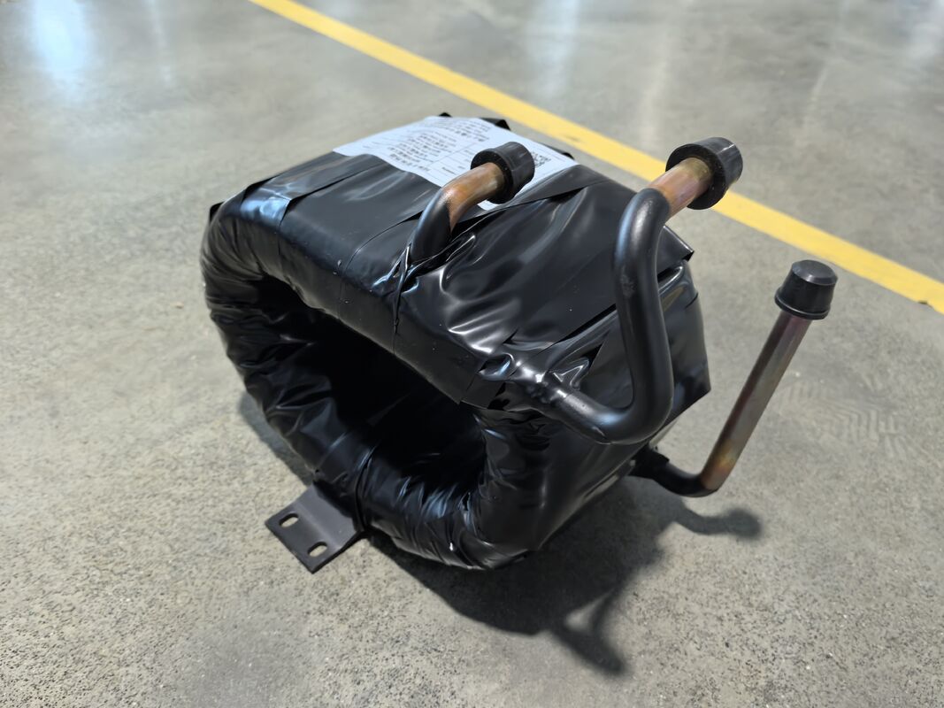 Tekanan Sisi Air 1.0Mpa Penukar Panas Air Panas Ideal untuk Sistem Air Tabung Dalam Konstruksi dan operasi yang tahan lama