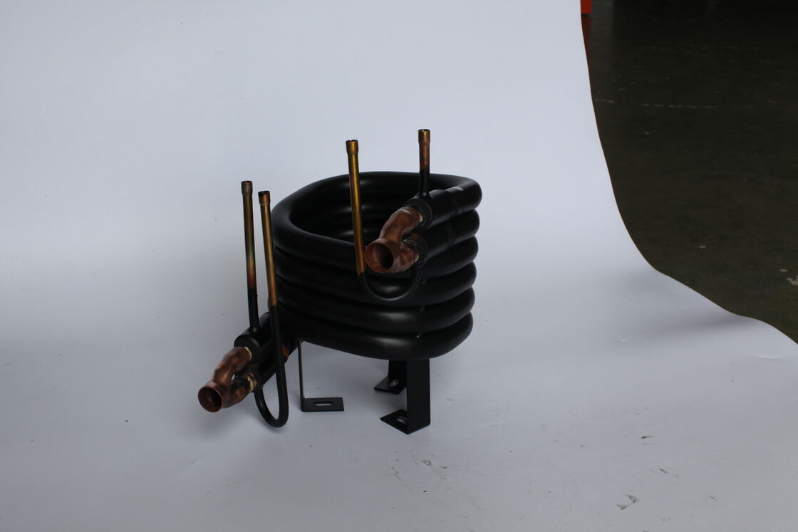 SPHC Steel Tube Coaxial Heat Exchanger yang dirancang untuk efisiensi termal tinggi dan kisaran suhu operasi Minus 50 hingga 150 derajat Celcius