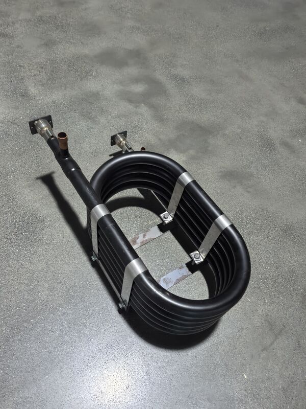 1.0Mpa Tekanan Sisi Air Penukar Panas Koaksial dengan tabung luar baja tahan karat dan konstruksi spiral memutar