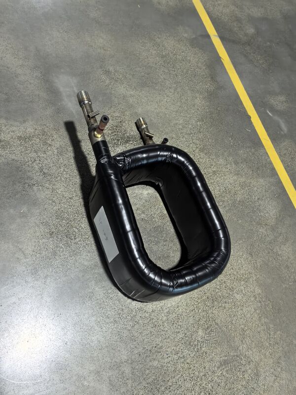 Kapasitas Pemanasan 6 sampai 36 Kw Penukar Panas Koaksial dengan Tekanan Sisi Air 1.0Mpa dan Desain Tahan Korosi untuk Aplikasi Pendingin