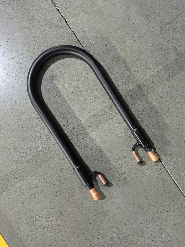 R22 Penukar panas koaksial tipe pendingin dengan konstruksi tabung spiral twisting dan lebar 140mm untuk manajemen panas yang efisien