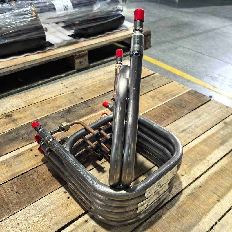 Tube In Tube Coaxial Heat Exchanger dengan ketebalan tabung dalam 0,6mm Titanium TA1 Material dan 4.2MPA Refrigerant Side Max Pressure